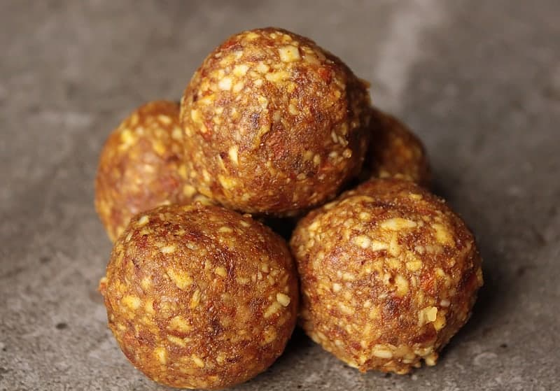 Turmeric & Ginger Energy Balls