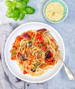 Roasted Pepper & Tomato Pasta