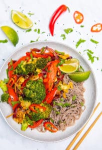 15 Minute Broccoli & Cashew Stir-Fry - top bowl