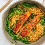 salmon noodles with broccoli.