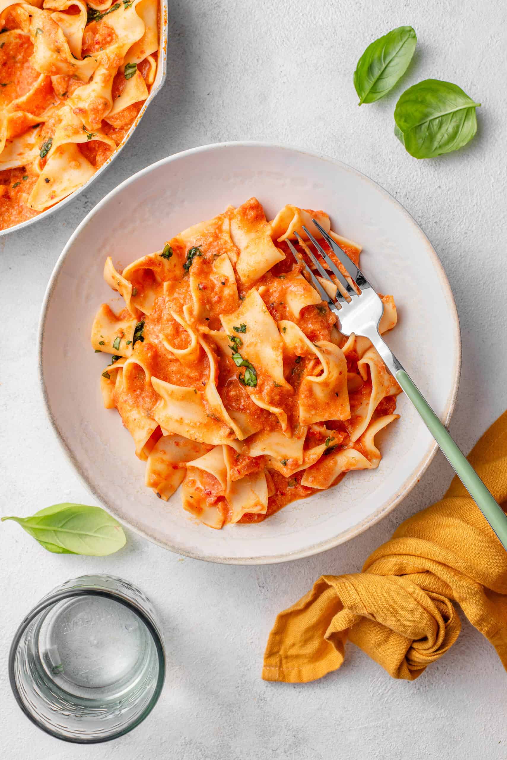 Creamy Roasted Red Pepper & Tomato Pasta
